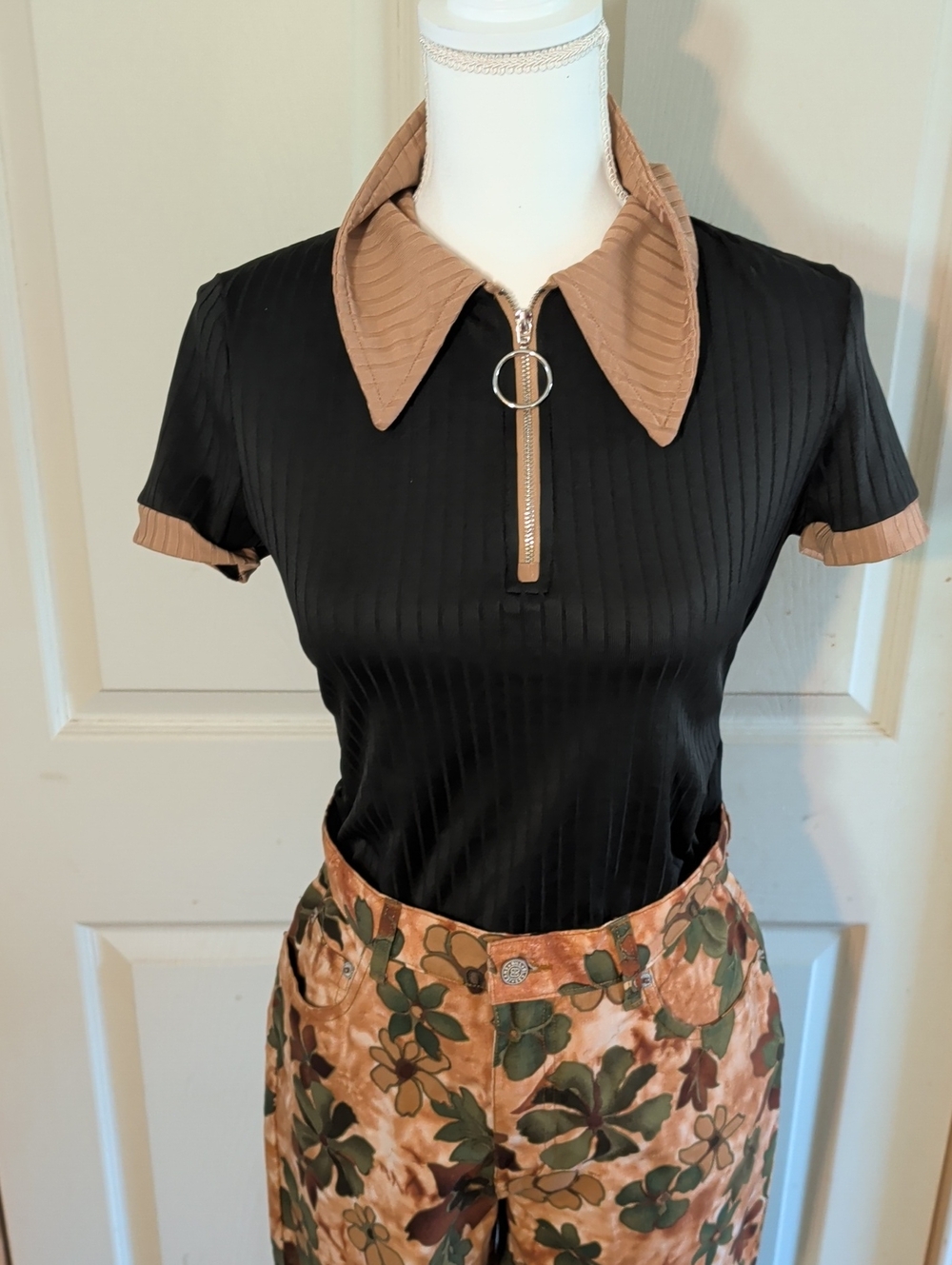 SHEIN Black Ribbed Polo Bodysuit with Tan Collar